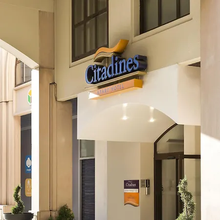 Apartahotel Citadines Presqu'ile 3*