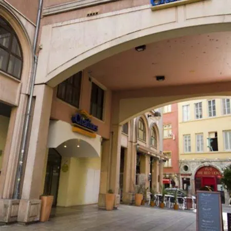 Citadines Presqu'ile Apart Otel 4*