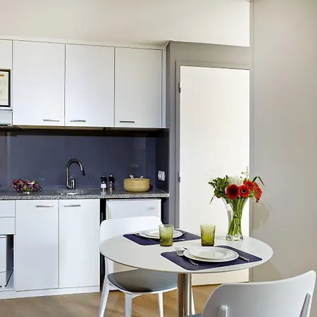 سيتادينيه بريسكويه شقة فندقية 4*