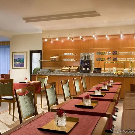 Citadines Presqu'ile מלון דירות 3*