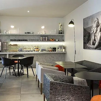 Hotel apartamentowy Citadines Presqu'ile 3*